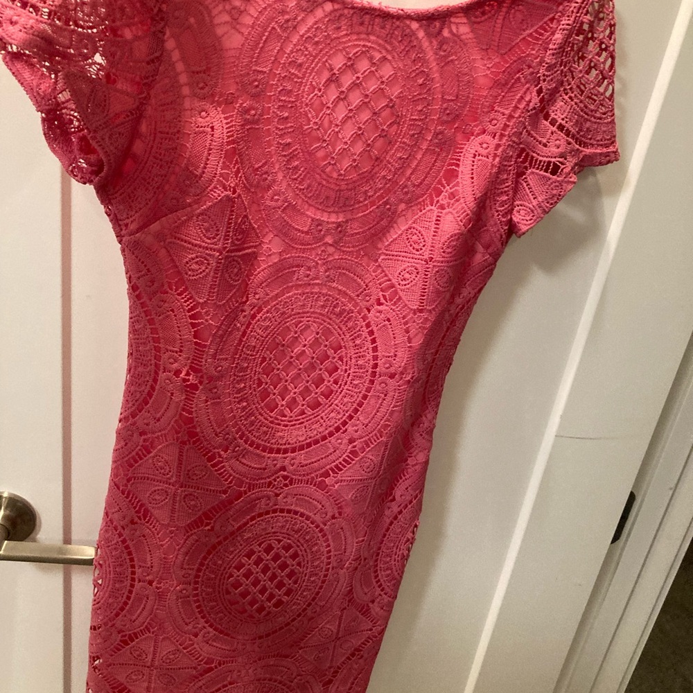 Pink lace backless mini dress